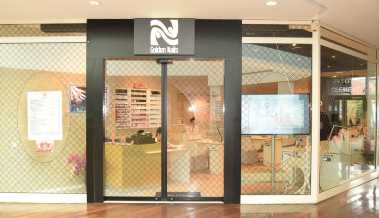 Golden Nails Strasbourg Boutique Du Centre Commercial Place Des Halles